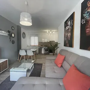 https://my-home-apartament.in-canary-islands.com