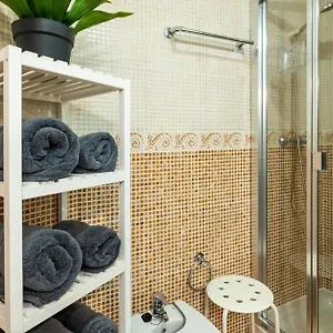 https://coqueto-apartamento-con-vistas.hotelsinnerja.org