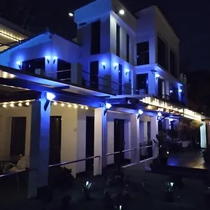 https://pinar-suites-habitaciones.hotelsinnerja.org
